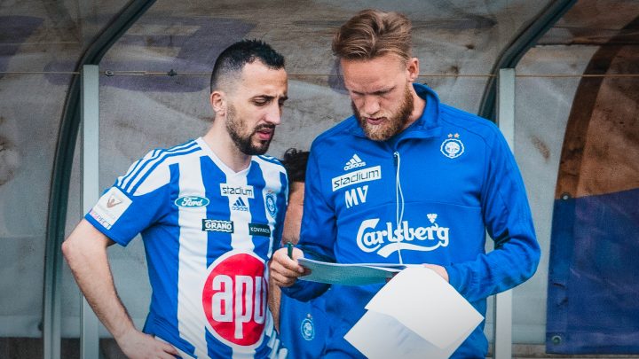 Erfan Zeneli ja Mika Väyrynen - HJK Helsinki. Photo: Jussi Eskola.