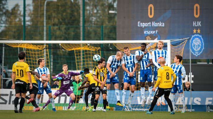 Honka vs HJK. Photo: @ Jussi Eskola
