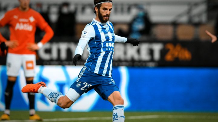 Ferhan Hasani - HJK Helsinki. Photo: © Jussi Eskola