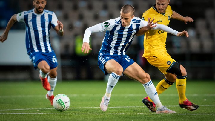  Roope Riski - HJK Helsinki. Photo © Jussi Eskola