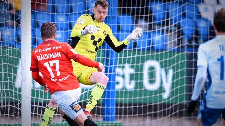 Conor Hazard - HJK Helsinki. Phoro: © Jussi Eskola