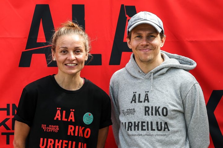 Essi Sainio ja Riku Riski - HJK Helsinki. Photo: © Mira Lönnqvist