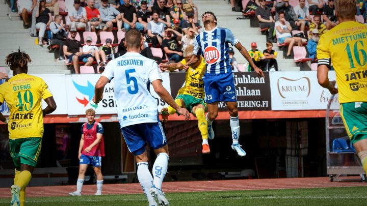 Arttu Hoskonen, Pyry Soiri - HJK Helsinki. Photo: © Juha Tamminen