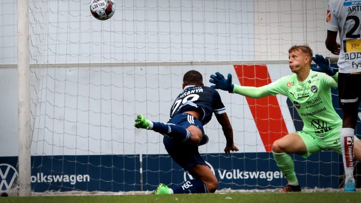 Anthony Olusanya - HJK Helsinki. Photo: © Juha Tamminen